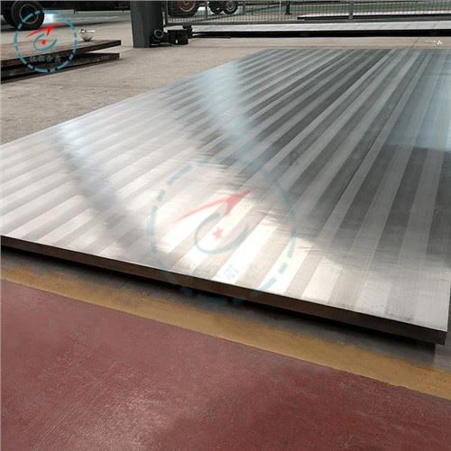 แผ่นไทเทเนียมหุ้มนิกเกิล